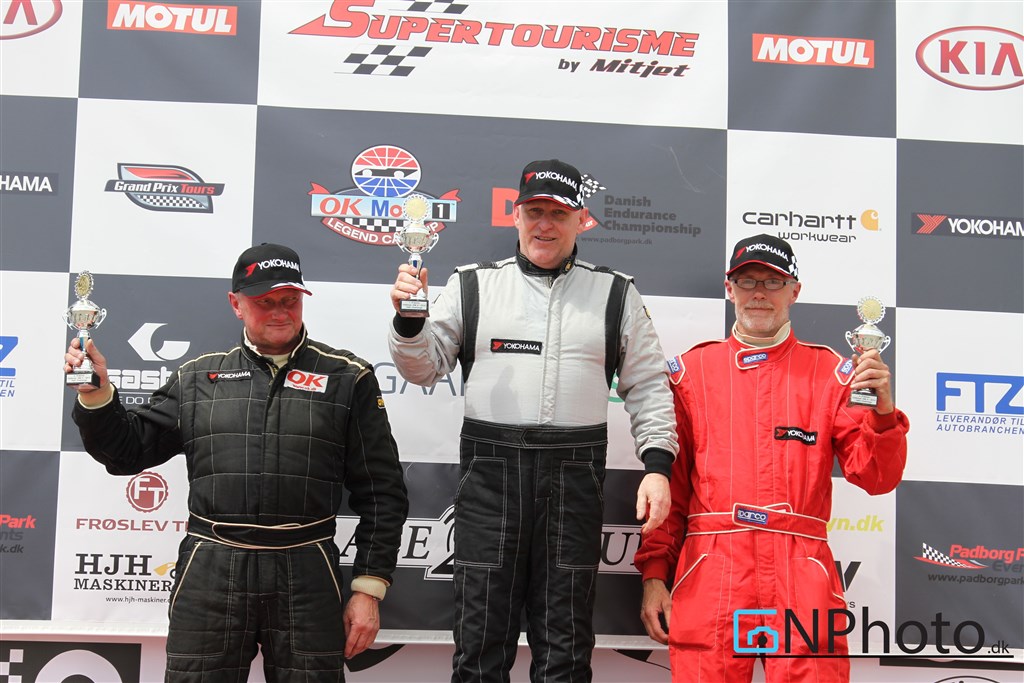 Oldboyspodiet efter heat 2 – Carsten Rasmussen foran Michael Scharstein og Jimmy Bob Søgaard Jensen.
(Foto: CNPhoto.dk)